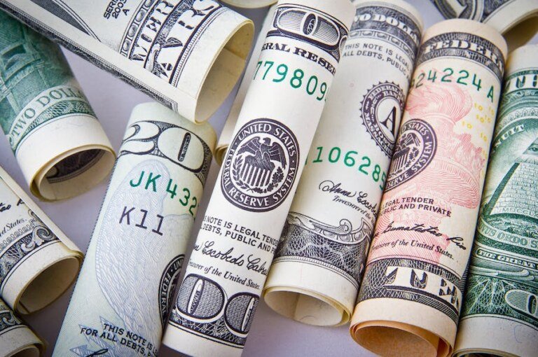 From Answers to Cash: Transforming Knowledge into Income on π’π²π·ππ²πΆ